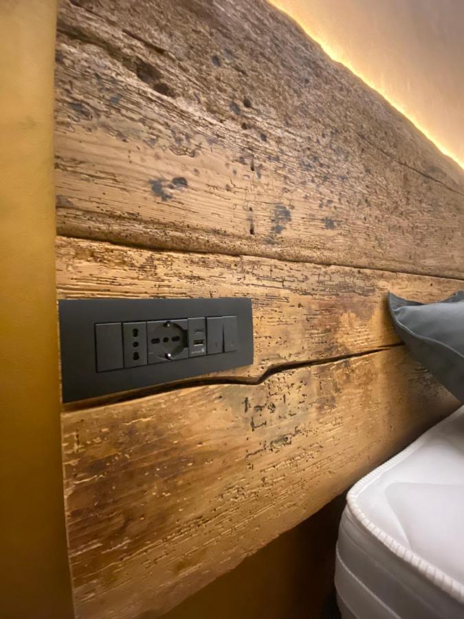 La Lupa Apartment - In The Heart Of Aosta With Car Box Экстерьер фото
