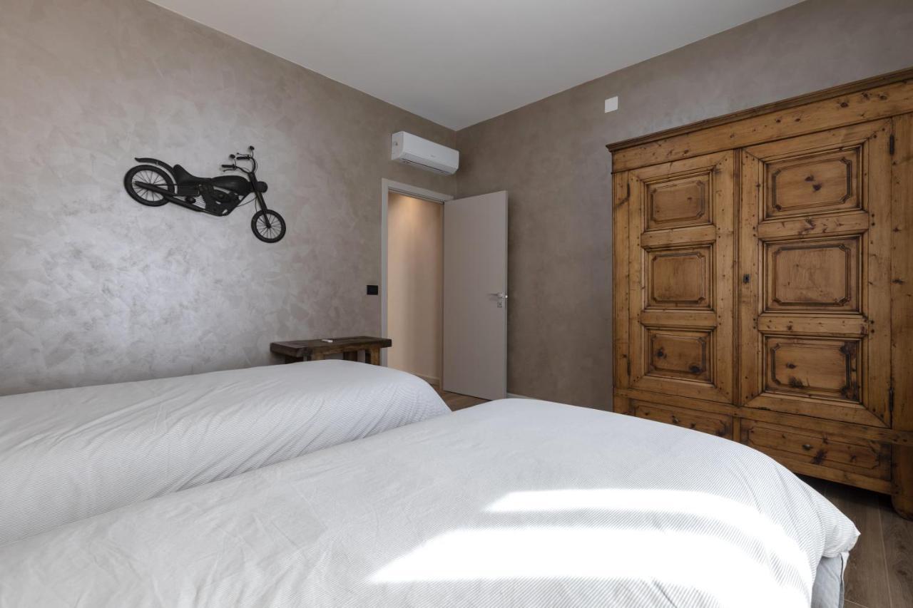 La Lupa Apartment - In The Heart Of Aosta With Car Box Экстерьер фото