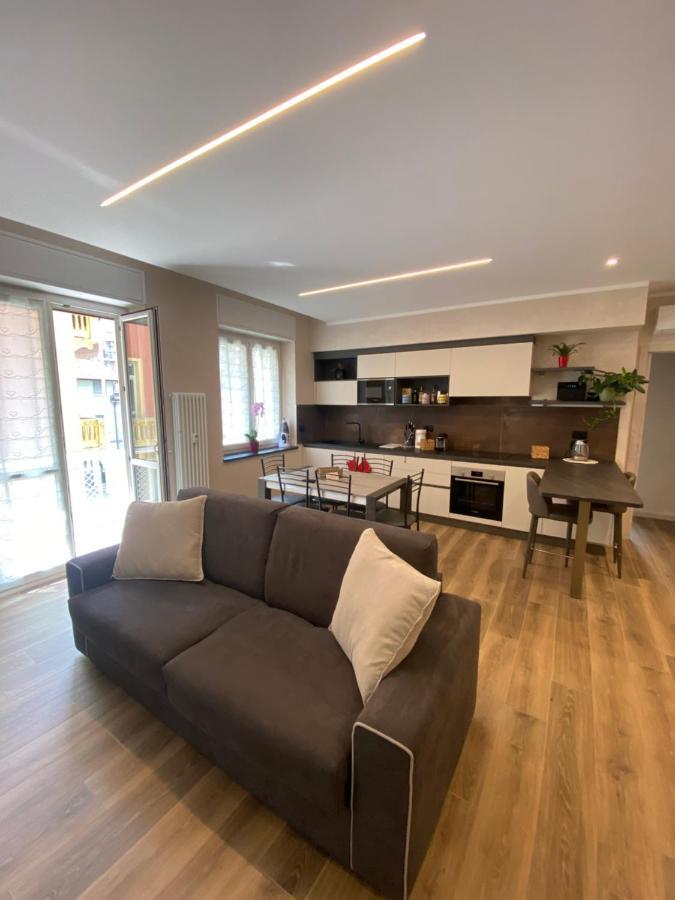 La Lupa Apartment - In The Heart Of Aosta With Car Box Экстерьер фото